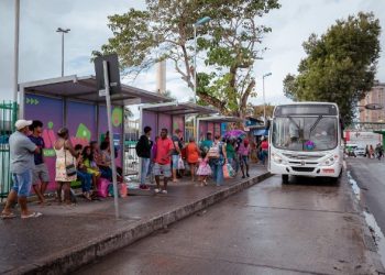Justiça coloca 50% da frota de ônibus metropolitano em circulação nos horários de pico