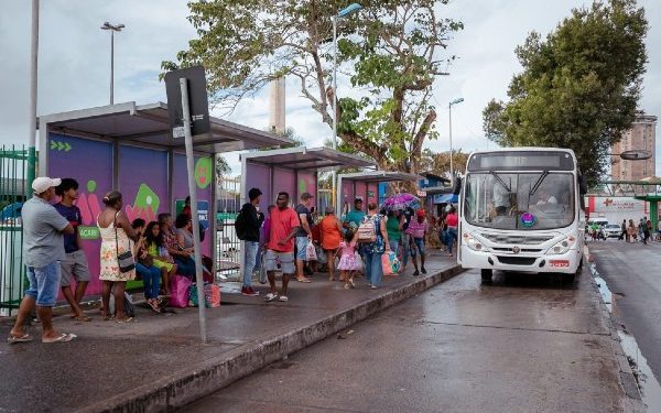 Justiça coloca 50% da frota de ônibus metropolitano em circulação nos horários de pico