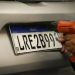 Projeto de lei prevê que placas de veículos voltem a informar cidade e estado