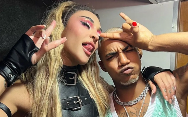 Equipe de Pabllo Vittar nega romance da cantora com O Kannalha: ‘Apenas amigos’