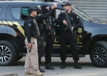 CAÇADA: Forças estaduais e federal mapeiam possíveis endereços usados por facção