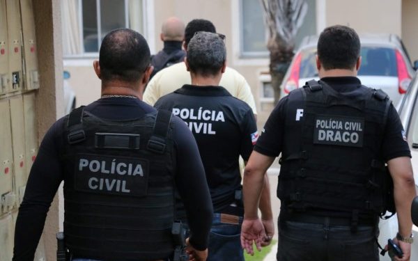Polícia Civil deflagra operação que mira homicídios e tráfico de drogas