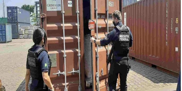 PCC fatura mais de R$ 10 bi apenas com tráfico no Porto de Santos