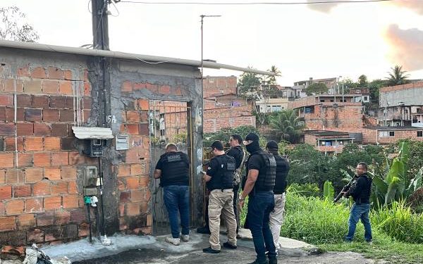 Sobe para 16 número de mortos pela polícia após megaoperação em Valéria