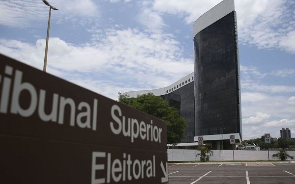 Eleições: TSE exclui Forças Armadas do grupo de fiscalização