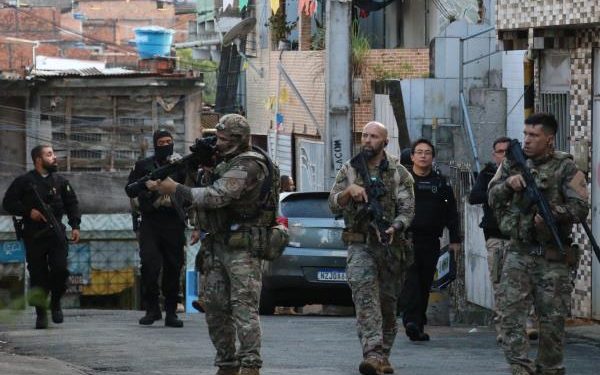 Anistia Internacional critica governo da Bahia por mortes em confrontos policiais