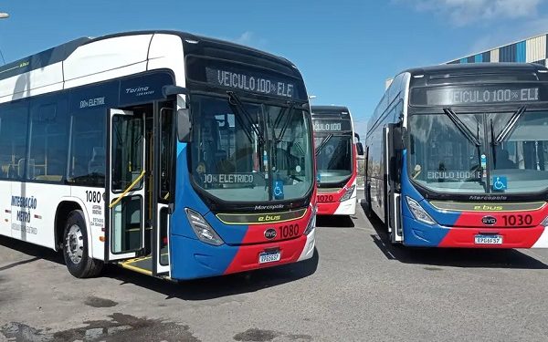 Rodoviários da RMS aprovam paralisação para próxima segunda (9); greve não está descartada
