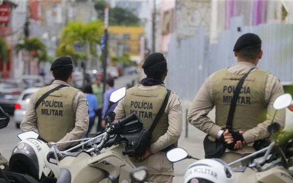Salvador: 15 estudantes trocam de escola depois de ameaça de facção após fazerem três riscos nas sobrancelhas