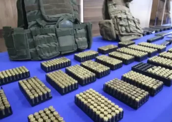 ‘Arsenal de guerra’ é localizado durante caça a detentos que fugiram de penitenciária