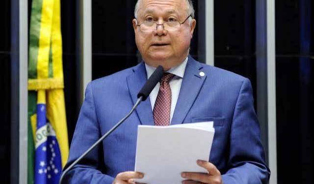 Paulo Azi diz que novo aumento de imposto vai prejudicar mais pobres na Bahia: “O povo é que vai pagar essa conta”