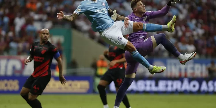 Chance de rebaixamento do Bahia vai a 67% após vitória do Cruzeiro