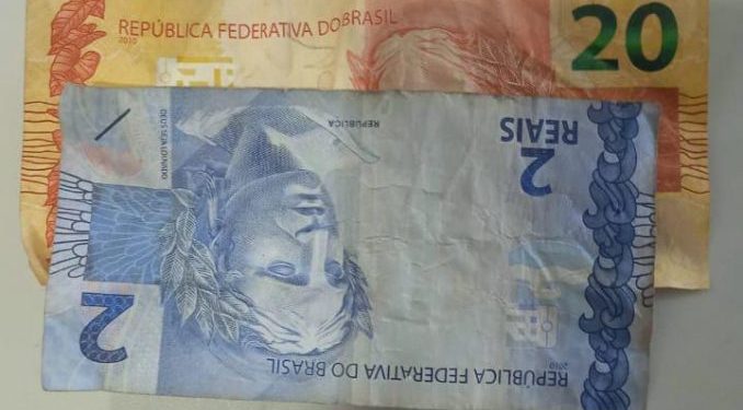 Vulgo Rasta preso com pinos de cocaína em São Sebastião do Passé