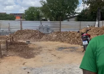São Sebastião do Passé: obra de R$ 1 milhão de reais desrespeita direitos trabalhistas
