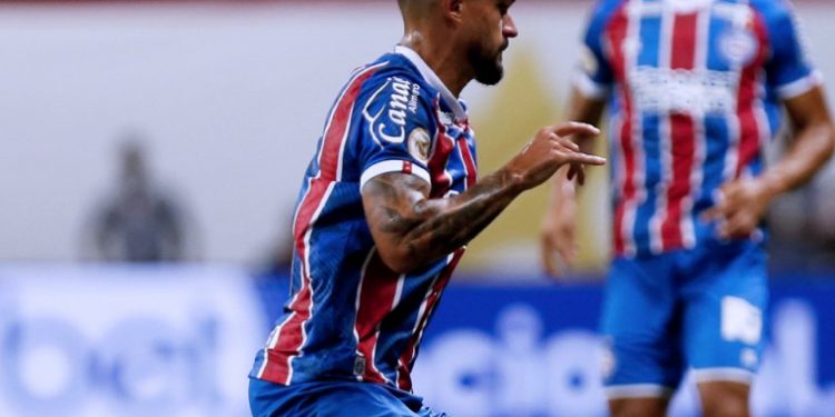 Comemora, torcedor! Bahia goleia o Atlético-MG e garante a permanência na Série A