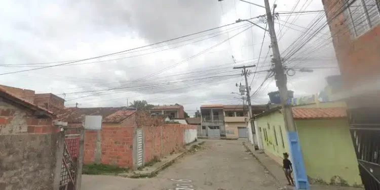 Mulher é morta com mais de 20 tiros em Feira de Santana