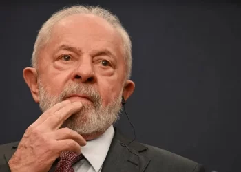 Com 38 ministérios, Lula defende criar mais: “Tem pouco ministro”