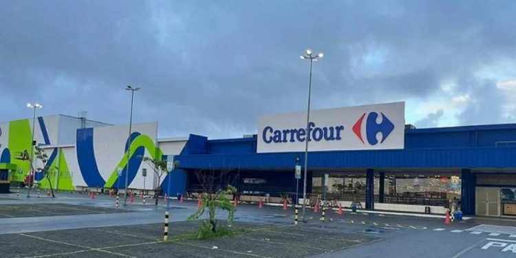 DEMISSÃO EM ALTA: Carrefour anuncia fechamento de todas as lojas da rede na Bahia