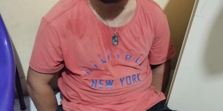 FINAL DE SEMANA SEM MACONHA: polícia caça liderança do tráfico e encontra 16 kg de maconha prensada em São Francisco do Conde