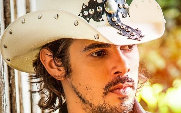 Morre cantor João Carreiro, aos 41 anos, após cirurgia no coração