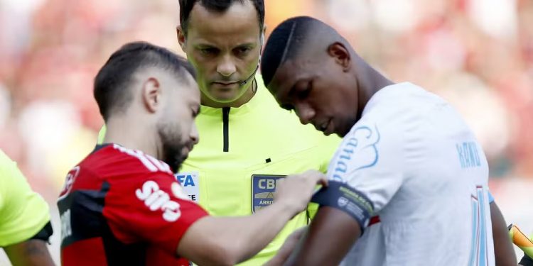 Com Everton Ribeiro e maior compra do Nordeste, Bahia muda patamar com mercado agressivo