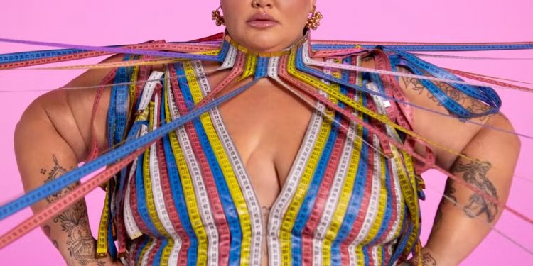 Thais Carla anuncia carreira como cantora: ‘etapa para mostrar que mulher gorda pode cantar’