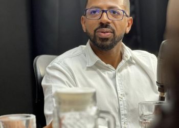 “Prontidão para o Futuro: Eriton Ramos, Sucessor de Pitágoras, Declara-se Preparado para a Missão de Conduzir Candeias com Inovação e Comprometimento”