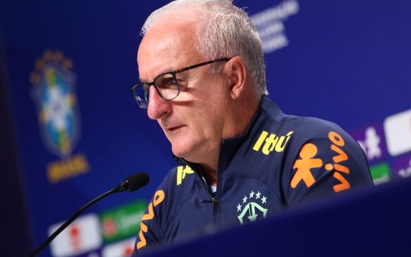 Dorival sobre Neymar: ‘Temos que aprender a jogar sem ele’