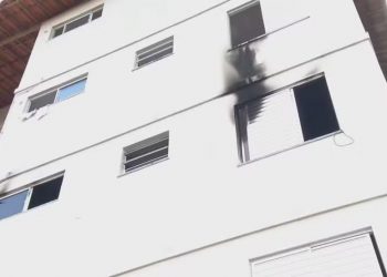 Criança de 4 anos morre queimada durante incêndio em apartamento no condomínio Morada Tropical, em Lauro de Freitas
