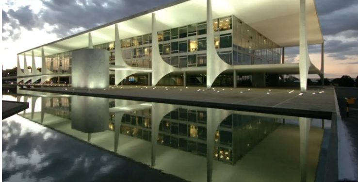 TRABALHO AOS FERIADOS? Governo editará portaria até o início de fevereiro; saiba o que muda