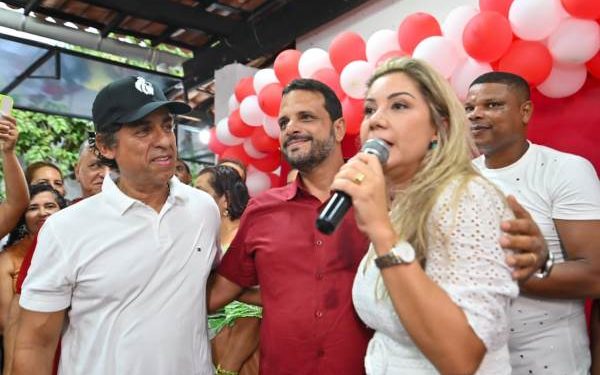 Alessandra Gomes lança Leozinho da Usina como seu pré-candidato a prefeito