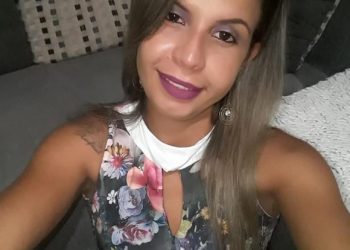 Mulher é brutalmente assassinada dentro de casa em Camaçari