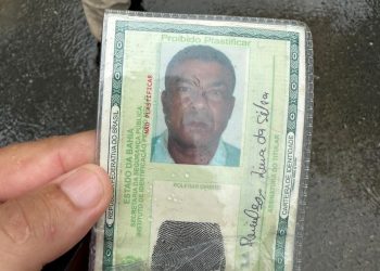 Motociclista morre ao ser atingido por carreta na BA-523 nesta sexta (23)