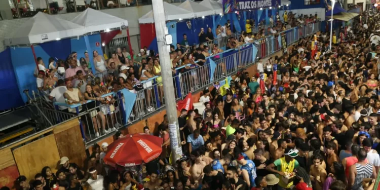 PM tem arma furtada durante Carnaval de Salvador