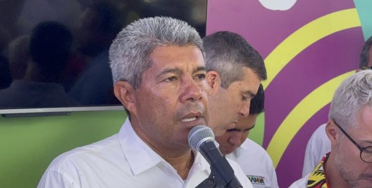 Jerônimo Rodrigues lamenta críticas da imprensa nacional contra o Carnaval de Salvador