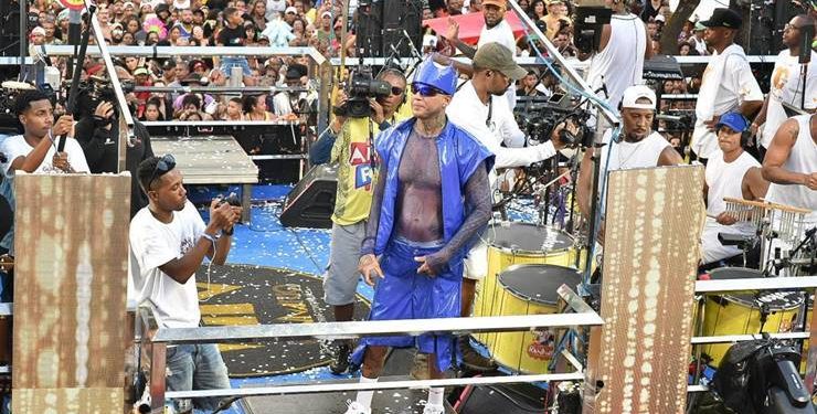 Kannário se irrita com gestão do Carnaval e diz que não tocará mais na festa: ‘Eu cansei!’