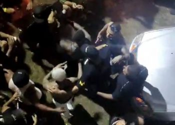 Levou um ‘pega’: Igor Kannário é agredido em Sergipe após atraso de três horas e não cumprir tempo de show