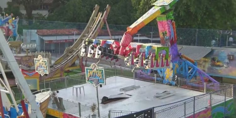 Após acidente com dois irmãos, parque de diversões em Cajazeiras é interditado