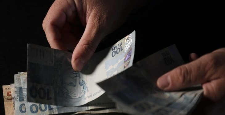 Facções criminosas se infiltram em prefeituras baianas para capturar contratos milionários 