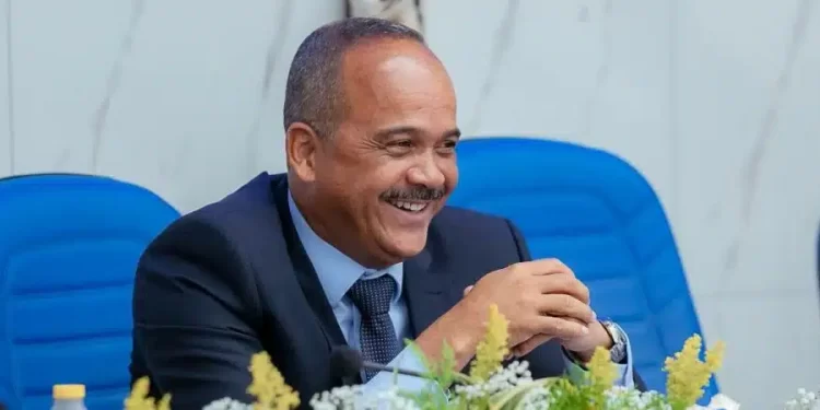 “Tomou chumbo na asa em todas. Eu tenho pé no chão, não faço fumaça”, diz Elinaldo sobre vitórias em cima de Caetano