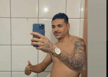 O QUE ELE FEZ? jovem estava sendo monitorado e acabou morto dentro de casa em Camaçari