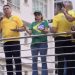De coletes à prova de balas, Jair Bolsonaro relembra facada em Juiz de Fora