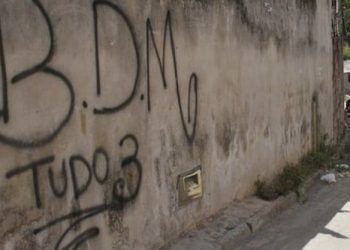 Aliada do PCC, facção criminosa da Bahia visa expansão internacional do tráfico de drogas