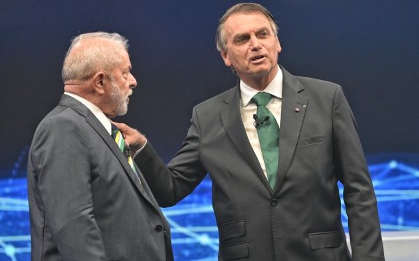 Lula perde seguidores, enquanto popularidade de Bolsonaro sobe no Instagram