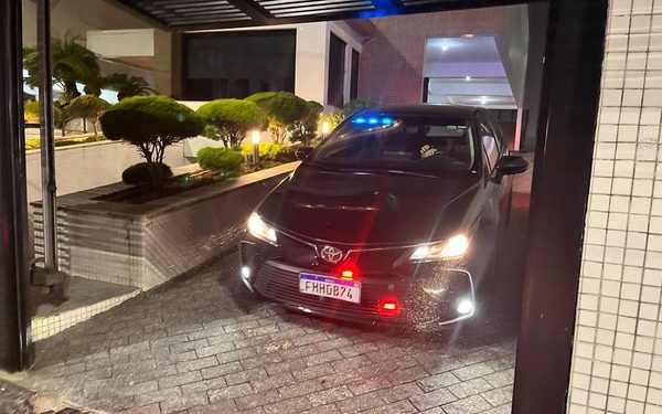 Robinho é preso no litoral de SP pela Polícia Federal e vai cumprir pena de 9 anos em regime fechado por estupro