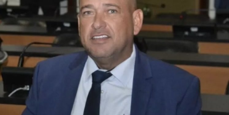 Esposa do deputado Binho Galinha é presa em desdobramento da Operação El Patron