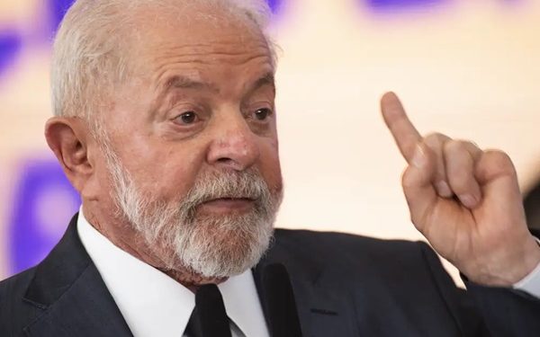 Lula sanciona, com veto, projeto que proíbe saidinha de presos