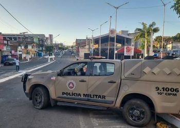 Homem com mandado de prisão em aberto por homicídio é preso durante abordagem da PM em São Sebastião do Passé