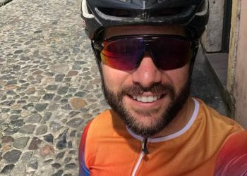 Ciclista morre após ser atropelado por carro na Região Metropolitana de Salvador