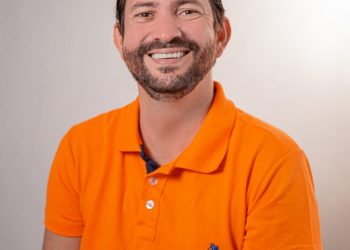 Candeias: “Quero fazer mais e melhor” diz Cassio Vinicius em anúncio de pré-candidatura a vereador.