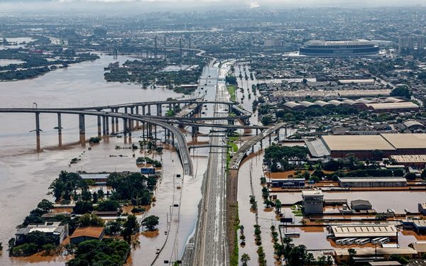 Número de mortos no RS chega a 83 devido às fortes chuvas
